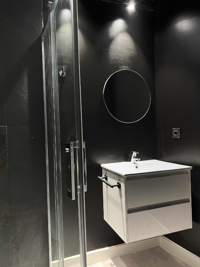 Апартаменты Darsena Modern & Luxury Малага Экстерьер фото